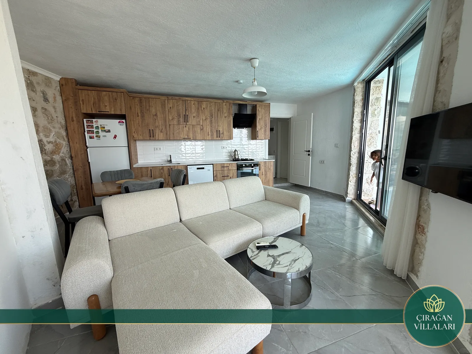 Villa Sambet — 36