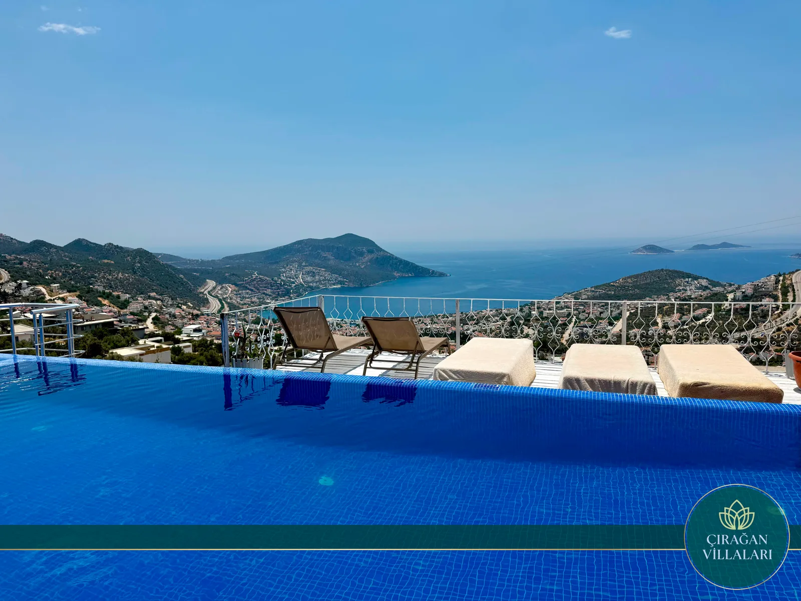 Villa Sams — 12